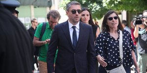 Ανδρουλάκης στην κηδεία της Βάγιας Νέστορα: Μηδενική ανοχή στη βία, την τρομοκρατία και τον διχασμό