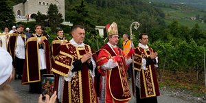 Ιερείς της Αδελφότητας  του Αγίου Πίου Ι΄ στην Εκόν της Ελβετίας