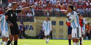 Η στιγμή της αποβολής για την Αργεντινή 