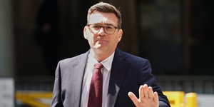 Ο Αντι Μπέρναμ