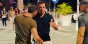 Ο Τζουζέπε Μπαρμπόνι επιτέθηκε σε Ιρακινό μετανάστη