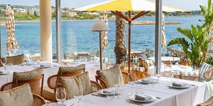Στο Casa fish για ψάρι δίπλα στη θάλασσα