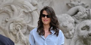 Διακριτκό μανικιούρ τέλος: Η Σαρλότ Κασιράγκι βρήκε το χρώμα που κολακεύει κάθε χέρι αυτό το καλοκαίρι