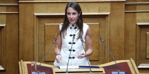 Η υπουργός Κοινωνικής Συνοχής και Οικογένειας, Δόμνα Μιχαηλίδου