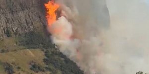 Φωτιά στο εμβληματικό «Κάθισμα του Αρθούρου» στο Εδιμβούργο