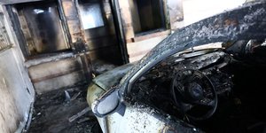 Mother Burns to Death as Terror Bombers Strike Three Greek Ruling Party Officials