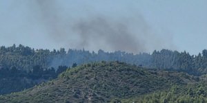 Φωτιά στην περιοχή Μόλα Καλύβα της Χαλκιδικής