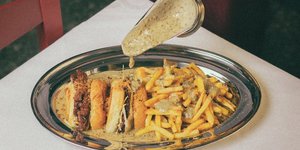 δίσκος πατατες τηγανιτές french fries burger 