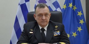 Ο αντιναύαρχος Βασίλειος Γρυπάρης