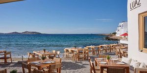 To LUAZ στη Νάουσα της Πάρου