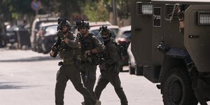 Ισραηλινοί στρατιώτες στην πόλη Ναμπλούς της Δυτικής Όχθης