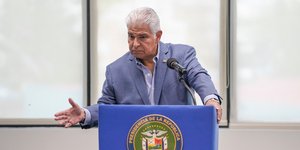 Ο πρόεδρος του Παναμά, ο Χοσέ Ραούλ Μουλίνο 