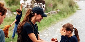 Κέιτ Μίντλετον: Νέες τρυφερές οικογενειακές φωτογραφίες με τον Ουίλιαμ και τα τρία παιδιά τους