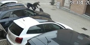 Ιταλός κοσμηματοπώλης πυροβόλησε και σκότωσε ληστές που μπήκαν στο μαγαζί του