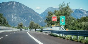 Αυτοκινητόδρομος σε χώρα της Ευρώπης