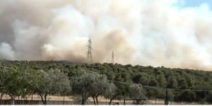 Φωτιά στη Μάνδρα Αττικής, 5-7-2026