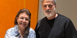 Η υπουργός Πολιτισμού, Λίνα Μενδώνη με τον καλλιτεχνικό διευθυντή της ΕΛΣ Γιώργο Κουμεντάκη.