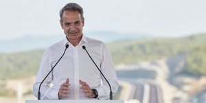 Ο Κυριάκος Μητσοτάκης στη τελετή παράδοσης του Ε65