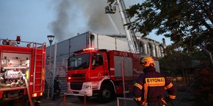 Fire Partially Contained at Former Badminton Theater in Athens' Goudi Park, Roof Collapses