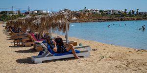 Χρυσή Ακτή Πάρος