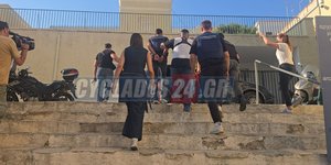 Ο φερόμενος δράστης της δολοφονίας με χειροπέδες