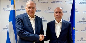 Τάκης Θεοδωρικάκος, Γιάννης Μπρατάκος
