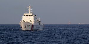 Τουλάχιστον 17 ναυτικοί αγνοούνται σε ναυάγιο πλοίου του Βιετνάμ στη Νότια Σινική Θάλασσα