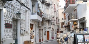 Το ζωγραφιστό χωριό της Χίου με τα περίτεχνα ξυστά του