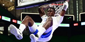 Ελλάδα-Κύπρος 82-75: Βρήκε τον ρυθμό της και τώρα παίζει... τελικούς [βίντεο]