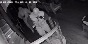 Οι διαρρήκτες που εισέβαλαν σε μονοκατοικία στη Νέα Πεντέλη