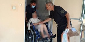 Φωτιές: Πόρτα πόρτα οι αστυνομικοί απομάκρυναν κατοίκους