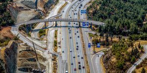 Εργασίες κατασκευής Flyover