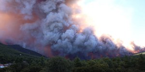 Διαστάσεις «μέγα φωτιάς» η πύρινη λαίλαπα στο Πόρτο Γερμενό