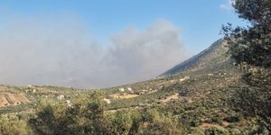 Φωτιά στον Κουβαρά