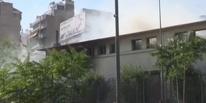 Φωτιά σε κτίριο στον Πειραιά