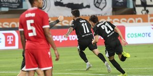 Ο Ταξιάρχης Φούντας πανηγυρίζει το πρώτο του γκολ απέναντι στην ΤΣΣΚΑ Σόφιας