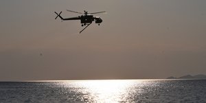  Συνεχίζεται η μάχη με τις αναζωπυρώσεις στη Δυτική Αττική 