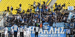Οι οπαδοί του Ηρακλή σε αγώνα της Super League 2 με τον Καμπανιακό