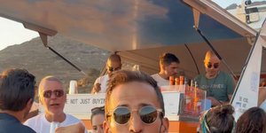  Η καντίνα στην Τήνο