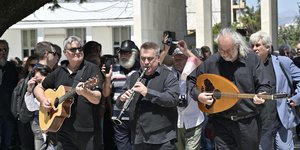 Με μουσικές ο αποχαιρετισμός στον Λάκη Χαλκιά 
