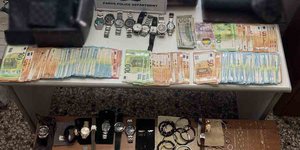 Κλοπιμαία από τη Πάρο