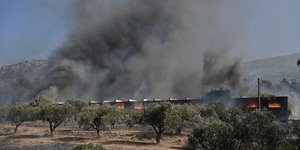 Φωτιά στον Κουβαρά