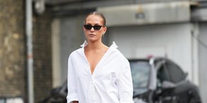 Τα 5 πουκάμισα από τα H&M που θα σε βγάλουν «ασπροπρόσωπη» τη νέα σεζόν -Για το γραφείο και τη βόλτα