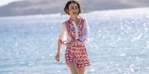 Στιγμιότυπο από τα γυρίσματα στη Μύκονο για τη σειρά 