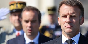 Ο πρόεδρος της Γαλλίας Εμανουέλ Μακρόν και ο πρωθυπουργός Σεμπαστιάν Λεκορνί