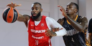 Ανετος ο Ολυμπιακός σε φιλικό με τον Προμηθέα
