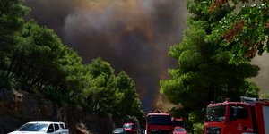 Πύρινο μέτωπο στο Πόρτο Γερμενό / Eurokinissi