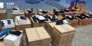 Κατάσχεση λαθραίων παπουτσιών