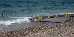 Ο μηχανισμός Seatrac που έχει τοποθετηθεί σε δεκάδες παραλίες