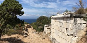 Η ταφική οδός
